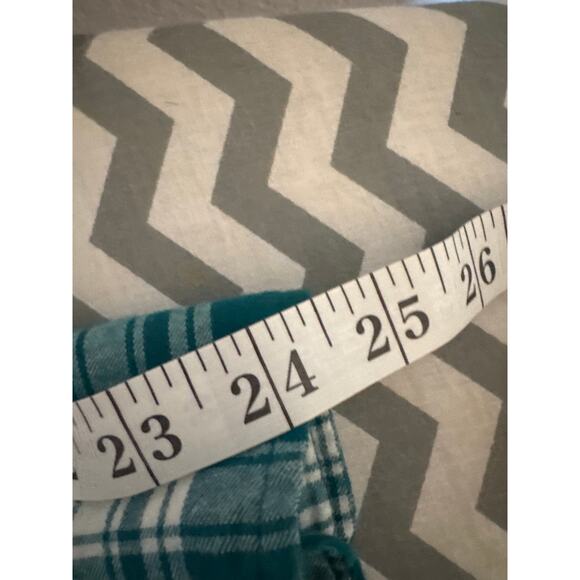 J.Crew Women’s Medium Green Plaid Button-Up Shirt – Long Sleeve - Picture 4 of 8